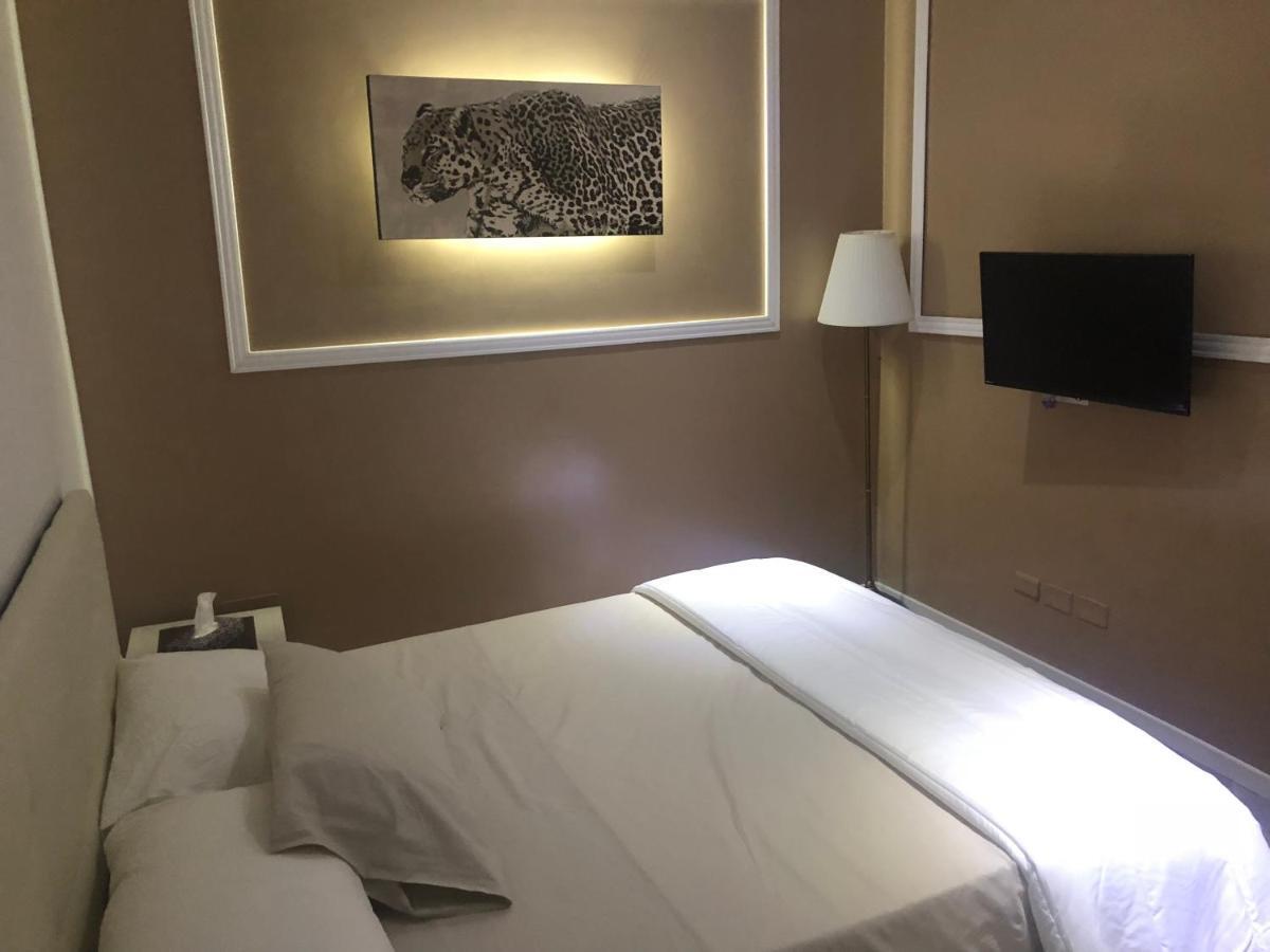 Camaldoli House Apartment Milan Bagian luar foto